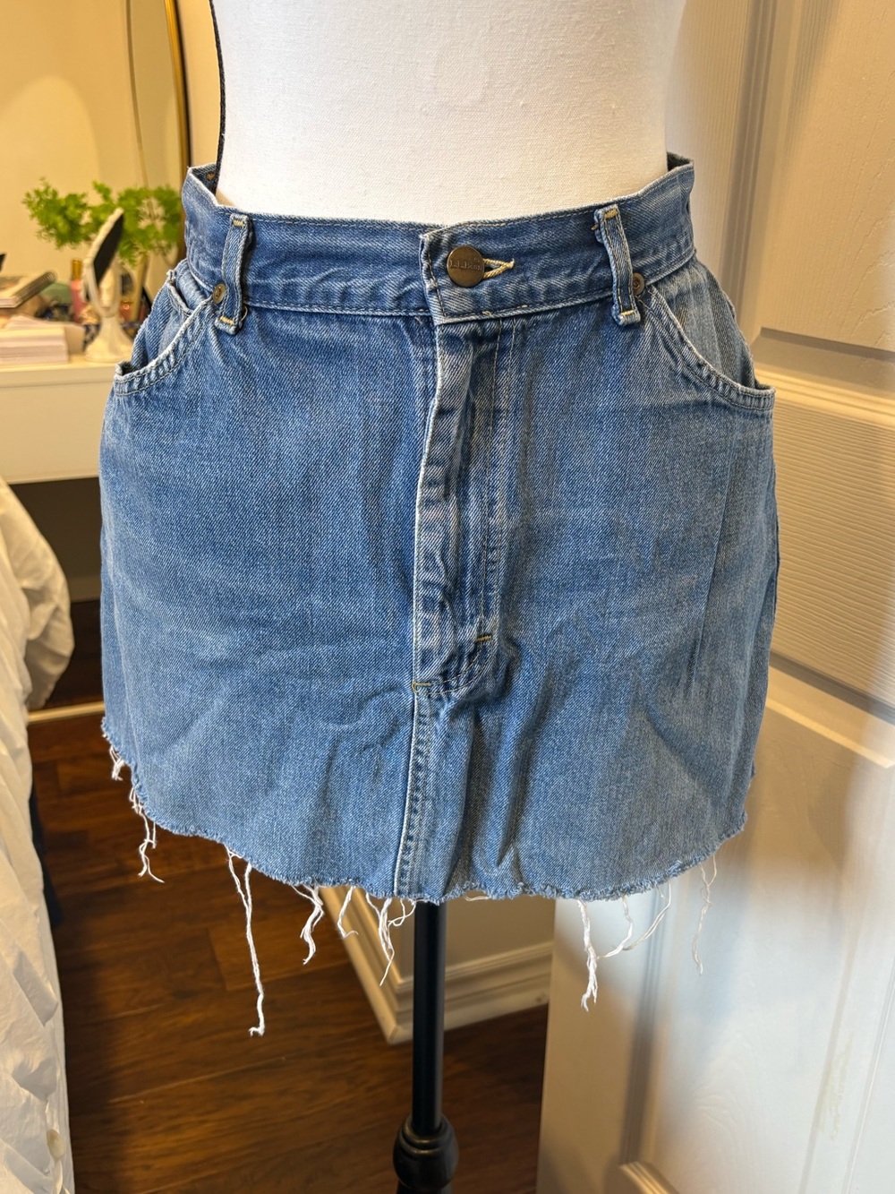 Vintage L.L. Bean Denim Mini Skirt Raw Hem Y2K Size 12